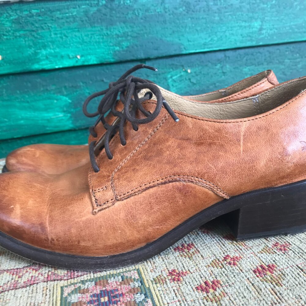 Frye Carson Oxford Heel 9.5